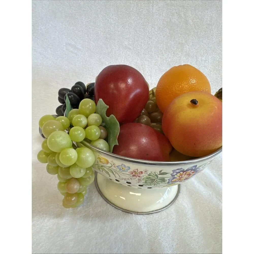 Vintage Kitchen Decor Enamel Colander W/artificial‎ Fruit Kitchencore Kitsch
